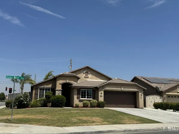 9300 Golden Wheat Dr, Bakersfield, CA 93313