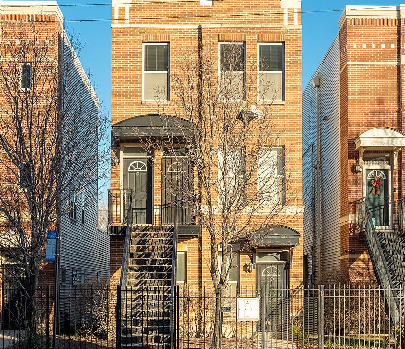 1st image of 819 S Kedzie Ave #3