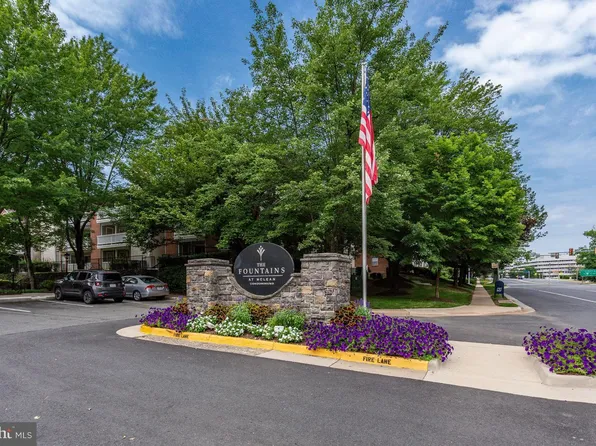 1504 Lincoln Way APT 133, Mc Lean, VA 22102