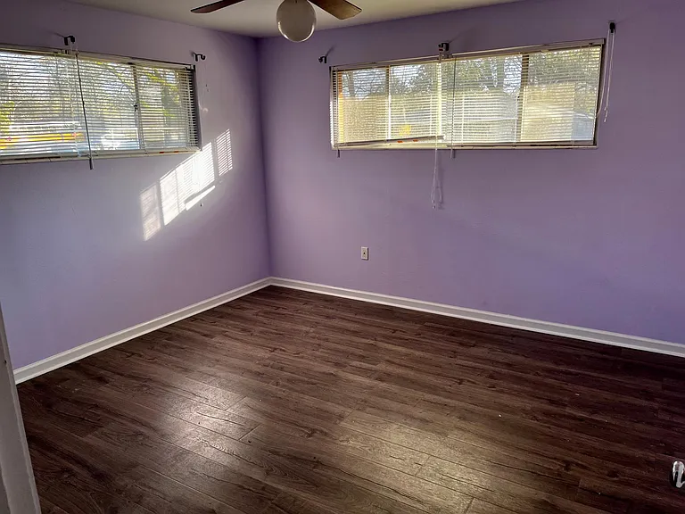 4615 Lorraine St — Photo 7