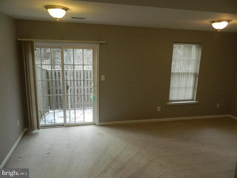 7574 Great Swan Ct — Photo 22