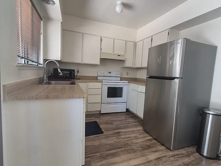858 Southwood Blvd #3 — Photo 22
