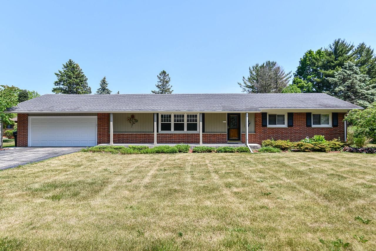 4221 Woodbury LANE, Racine, WI 53403 Zillow