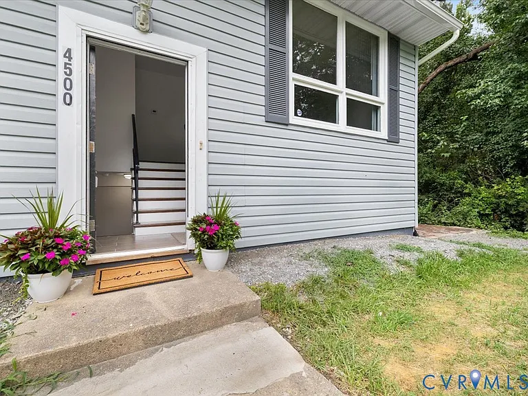 4500 Mizar Rd — Photo 2