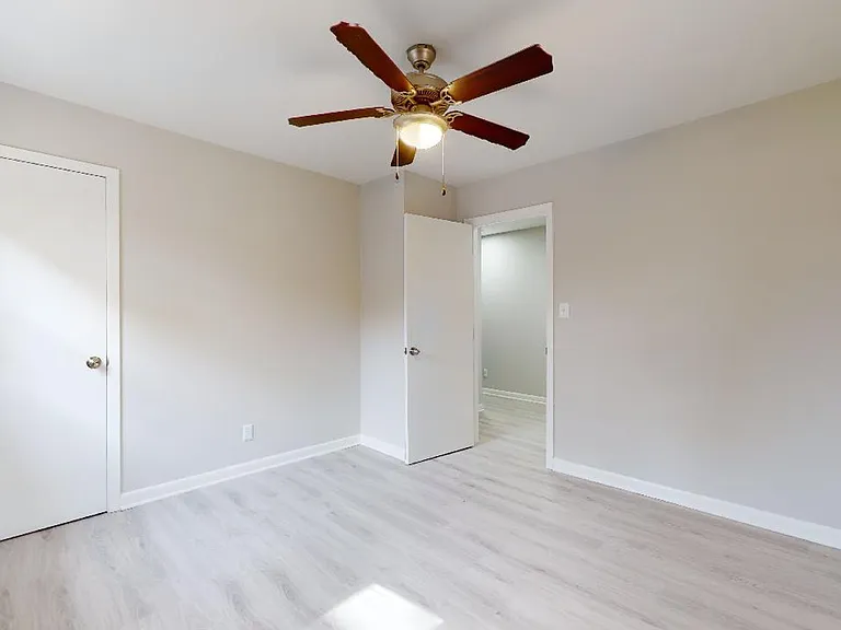 308 & 312 Dacian Rd — Photo 6