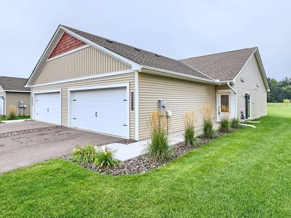 39812 Fallbrook Ave, North Branch, MN 55056