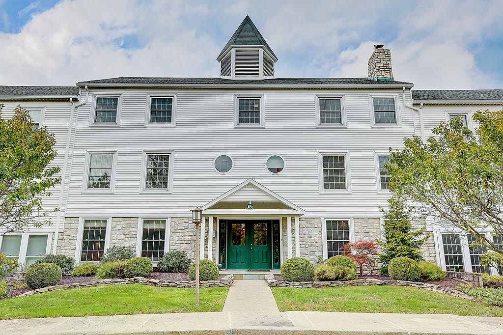 163 Crestmont Dr CONDO 81/2, Eagles Mere, PA 17731 MLS 31715562