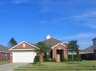 5202 Meadow Canyon Dr, Sugar Land, TX 77479