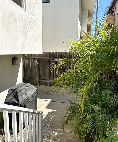 248 Cahuenga Dr — Photo 58