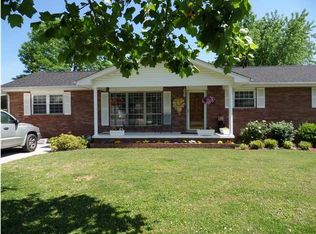 3313 Angela Ln, Chattanooga, TN 37419