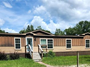 422 SW Bucchi Gln, Fort White, FL 32038