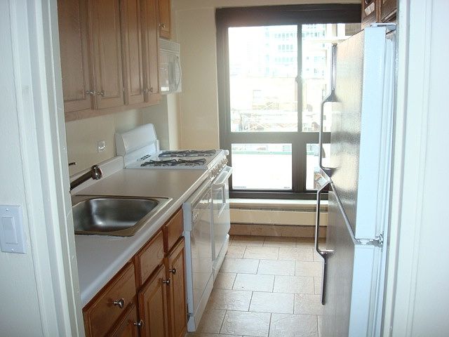 2nd image of 1580 Ocean Ave