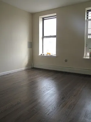 Rented by Bohemia Realty Group | media 10