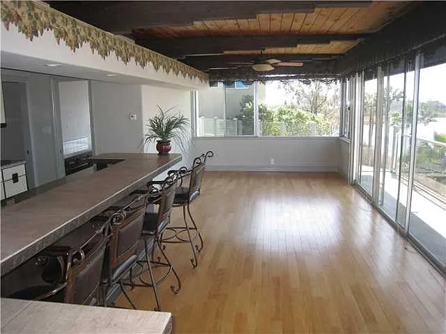 2373 Jefferson St — Photo 37