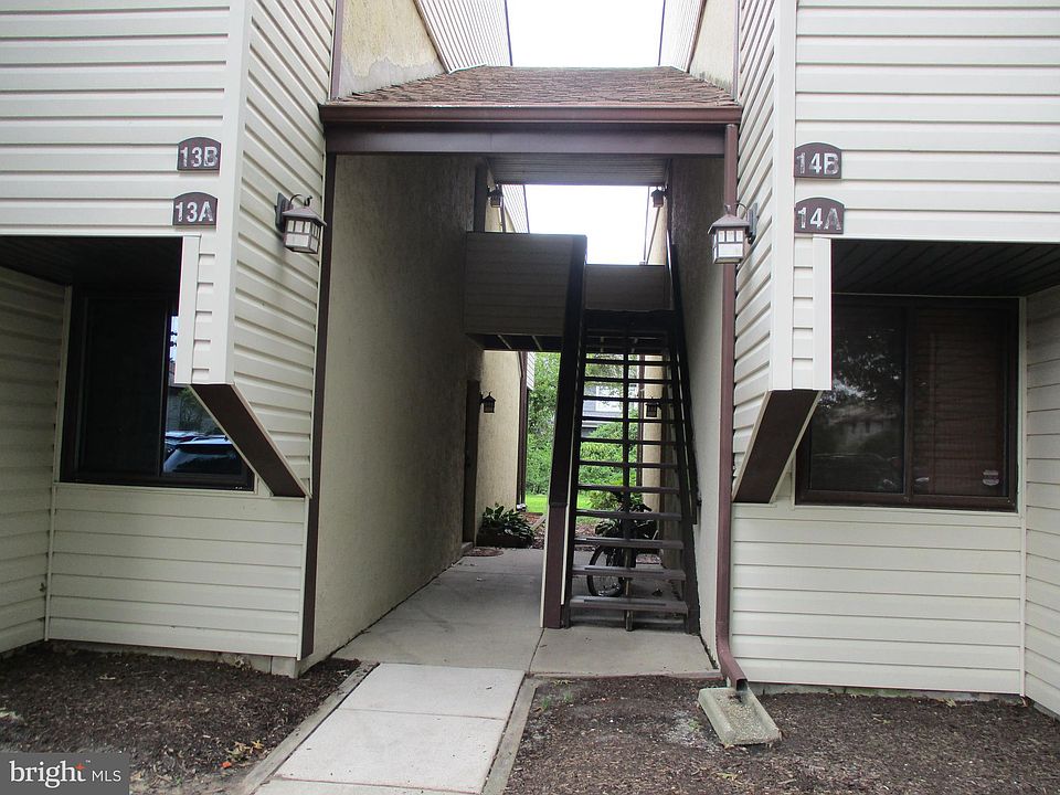 13 E Daisy Ln, Mount Laurel, NJ 08054 Zillow