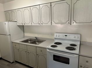 12 Southwoods Ave APT 12, Youngstown, OH 44512
