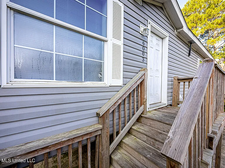 6003 E Lamar St — Photo 7