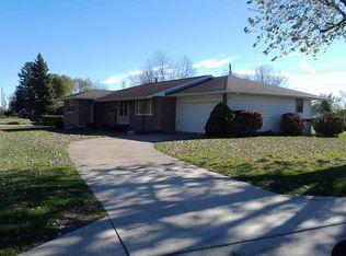617 W Union St, Ligonier, IN 46767