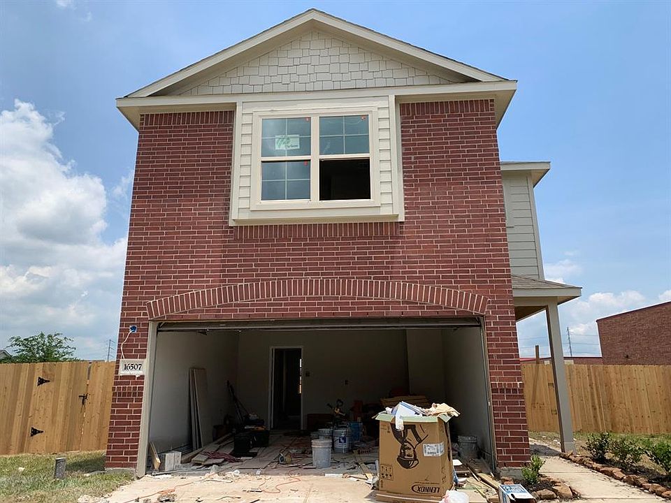 1st image of 16507 Veneta Ct