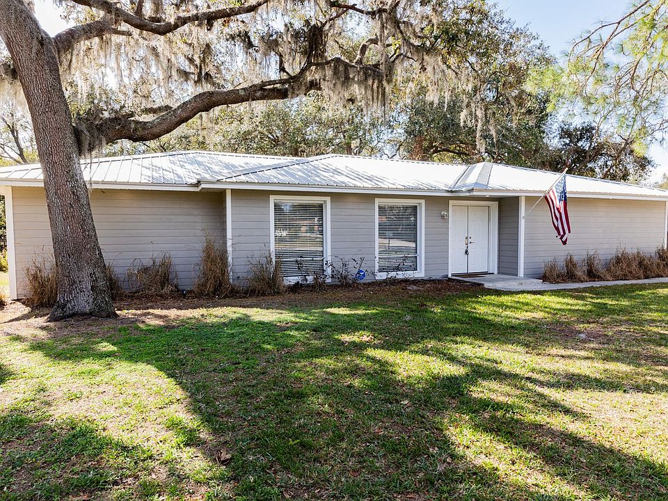 1st image of 4216 Shadow Wood Dr