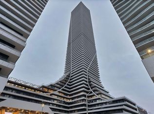 30 Shore Breeze Dr #4211, Toronto, ON M8V 0J1