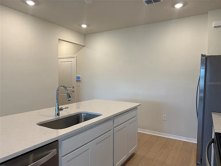 10650 Evening Star St — Photo 6