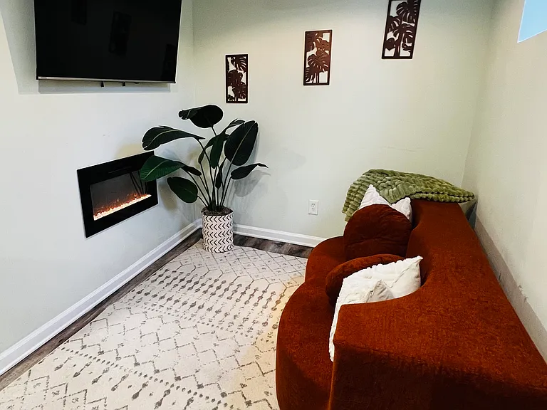 Starline Dr — Photo 10