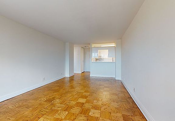 4th image of 400 E 71st St APT 16G