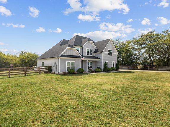 4th image of 3834 Holly Grove Rd