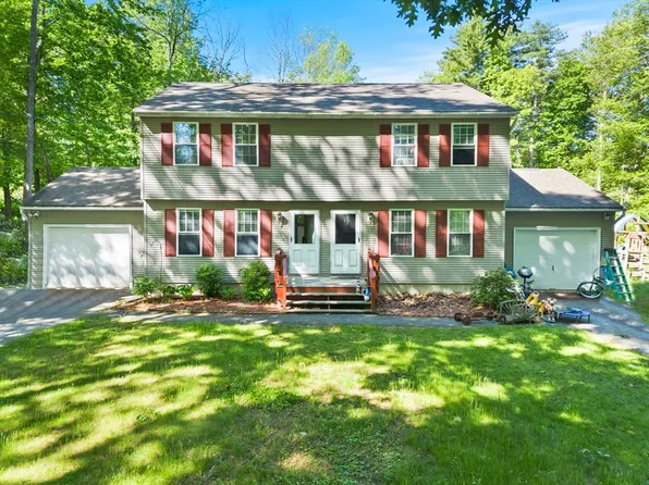 577 579 Old Greenwich Plains Rd, Ware, MA 01082