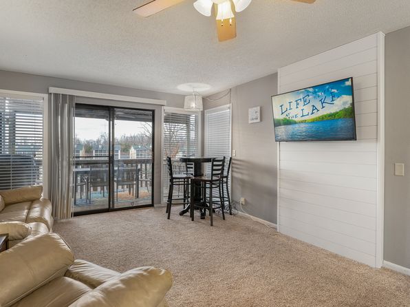 217 Southwood Shores Pl #2D
