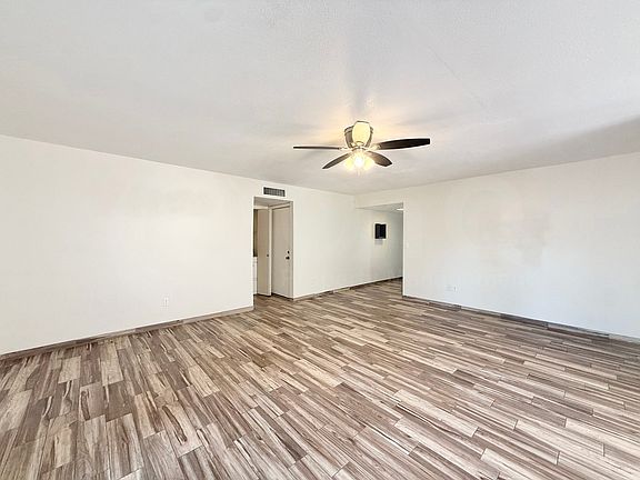 5th image of 4010 W Cholla St