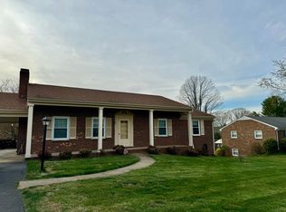 144 Mistletoe Dr, Forest, VA 24551