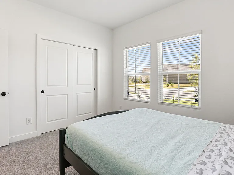 130 Kingswood Cir — Photo 26