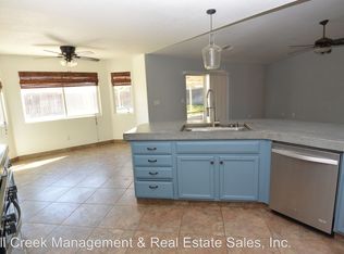 1724 S Grand St, Visalia, CA