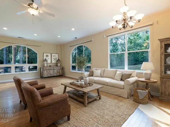 18777 Sugar Pine Dr S, Pine Grove, CA 95665