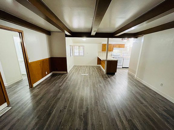 4th image of 940 Merced Ave #2