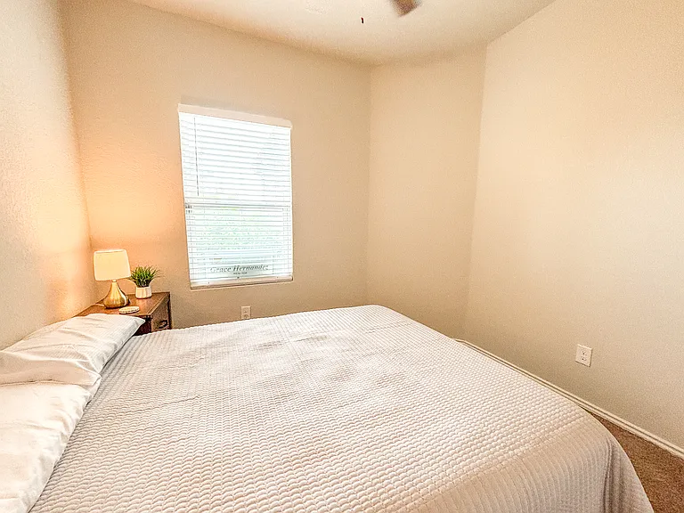 9023 Alvarado Bnd — Photo 20