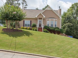 5017 Summer Crest Dr, Pinson, AL 35126