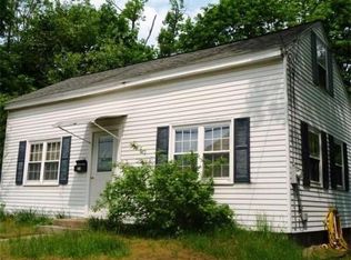 37 West St, Ware, MA 01082
