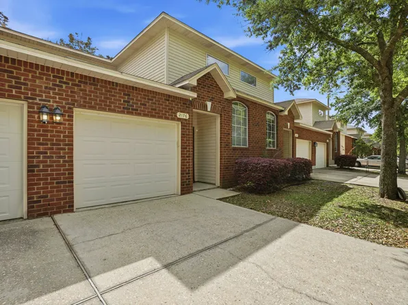 2176 Hadleigh Hills Ct, Navarre, FL 32566