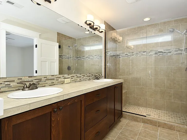 11048 SW Legacy Oak Way — Photo 18
