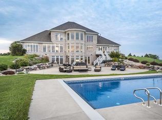 5963 Cuba Valley Rd, Waunakee, WI 53597