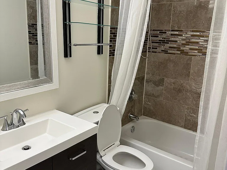 316 Roff Point Dr — Photo 23