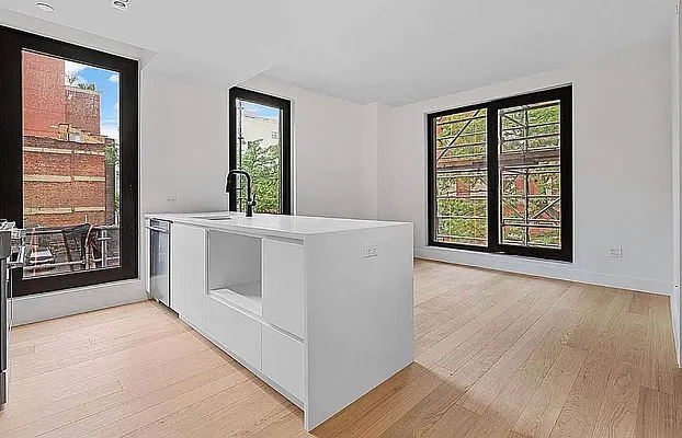 Rented by West 124th Manager LLC | media 96