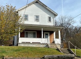 1011 Pollock Ave, New Castle, PA 16101