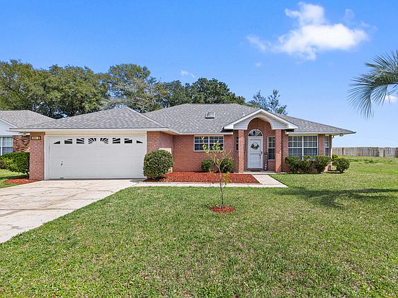 3rd image of 2001 Jessica Way