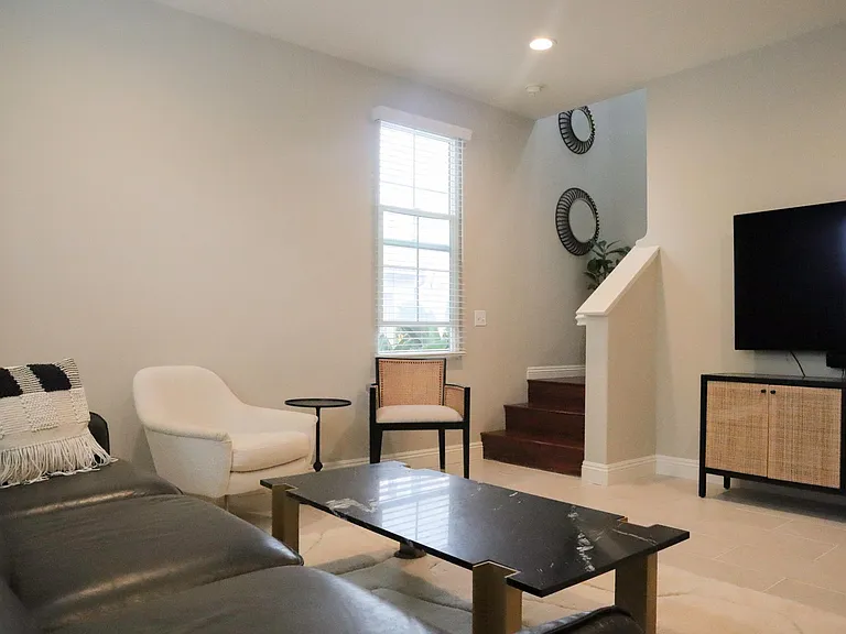 83 Glen Arbor — Photo 2