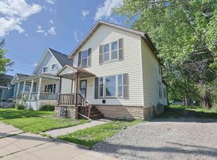 1813 3rd St, Bay City, MI 48708
