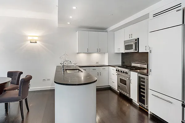 Sold by UbiQ NY | media 3